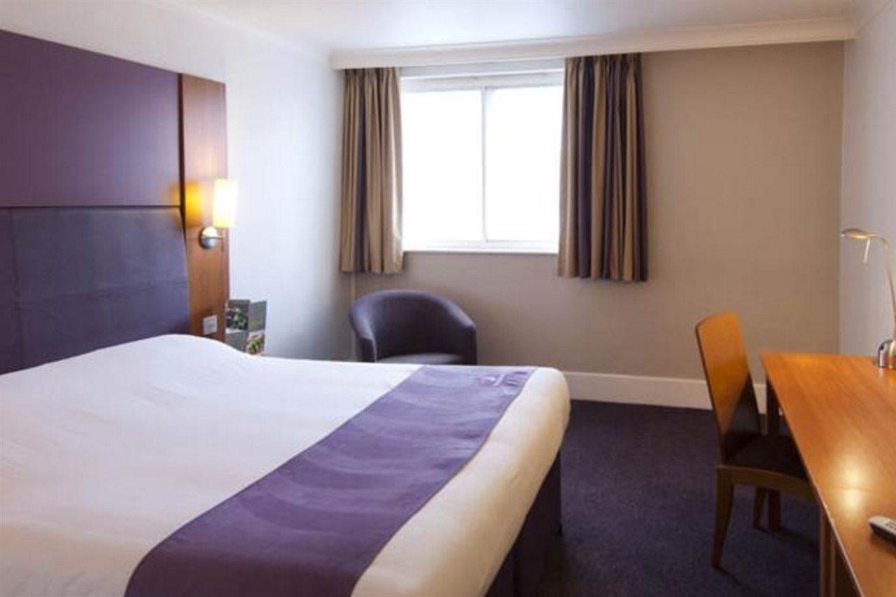 Premier Inn Premier Inn Weymouth Exterior photo